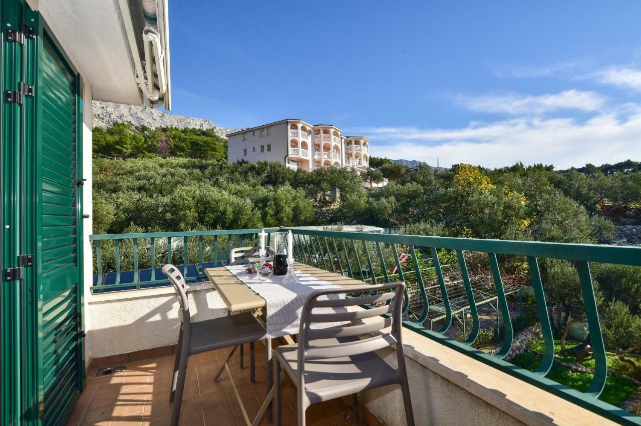 Maslina Mit Pool Und Garten Nahe Am * Tučepi